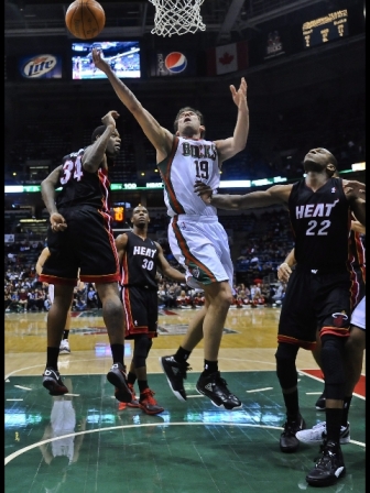 Basket: Nba, New Orleans torna a vincere