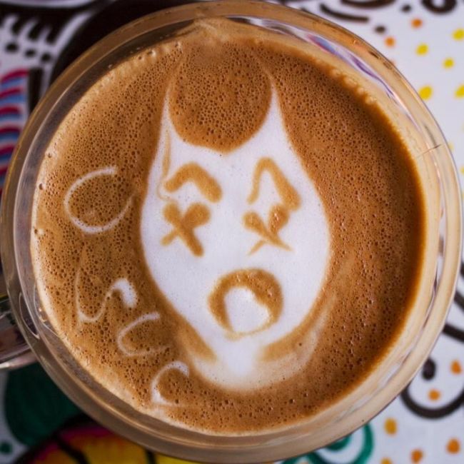 Orsi, conigli e fantasmi: ecco  le pi&ugrave; simpatiche facce da cappuccino
