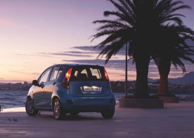 Suzuki Splash si rif&agrave; il trucco e abbassa il prezzo