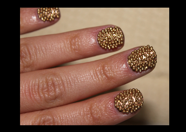 Unghie lussuose? Caviar manicure