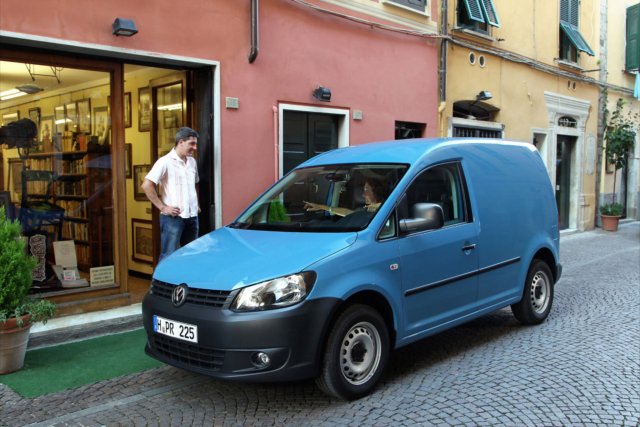 Volkswagen Caddy, debutta il Park Assist
