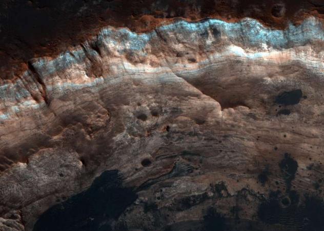 Marte come non l'avete mai visto: le esclusive immagini della NASA
