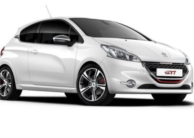 Peugeot 208 GTi, 200 CV di emozioni