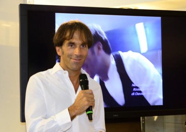 Apre a Milano il primo 'Visionary store' Mercedes-Benz