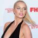 Helen Flanagan, la donna più sexy dell'anno, si sottopone alla rinoplastica