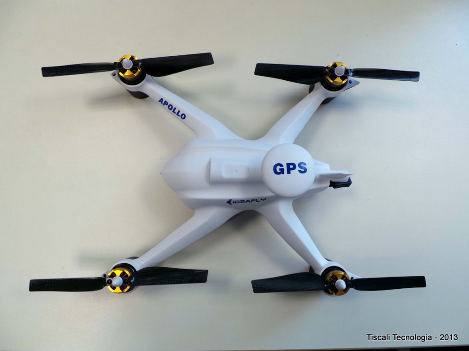 IdeaFly Apollo, il drone radiocomandato per le riprese aeree | Gallerie